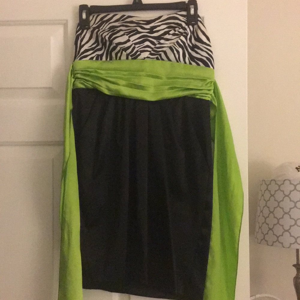 Short dress
